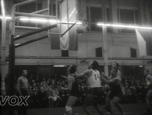 1960- Basketball – Royal IV s’incline devant Prague 79 à 85