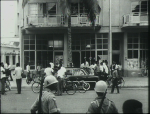 1960-Congo: attentat à Léopoldville, une bombe explose au journal Congo, dernier quotidien pro Lumumba et l’installation des commissaires généraux désignés par Kasavubu