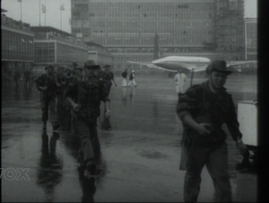 1960- Congo: départ des réfugiés supervisés par les parachutistes et troupes de l’ONU ainsi que la visite de Kasavubu et Lumumba à Stanleyville