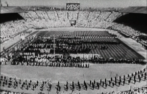 1948- Cérémonie d’ouverture des Jeux Olympiques de Wembley (la Princesse Elizabeth et le Roi George VI sont présents).