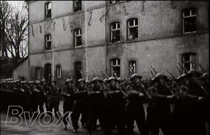 1948- Le Prince Félix à la cérémonie militaire organisée à l’occasion de l’anniversaire de la Grande-Duchesse Charlotte.