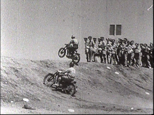 1948- Motocyclisme: Moto cross en Palestine.