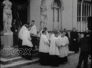 1948- Funérailles à Tournai de son évêque Monseigneur Carton de Wiart.