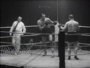 1952- Boxe : Sys bat Ten Hoff aux points.